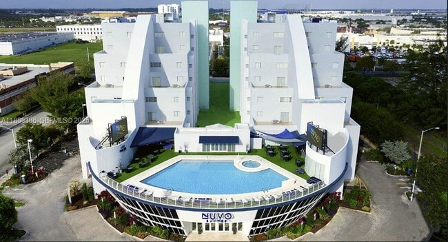 Building Photo - 1750 NW 107th Ave Unit M906