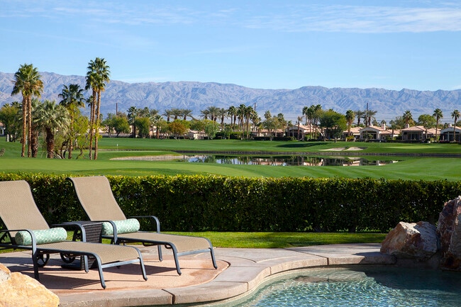 Photo - 79702 Mission Dr E