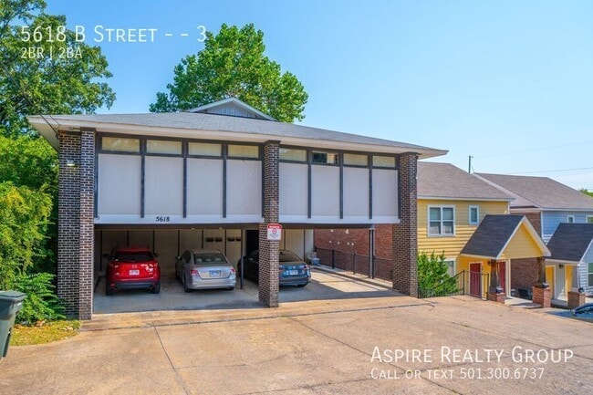 Building Photo - 5618 B St Unit 3