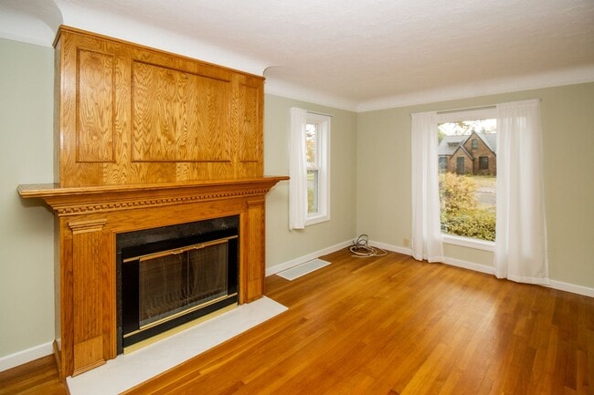 Photo - 20040 Bonnie Bank Blvd