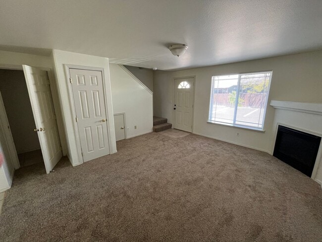 Photo - Conveniently Located 2 Bed/1.5 Bath Townhome in SW Redmond Unit 1726