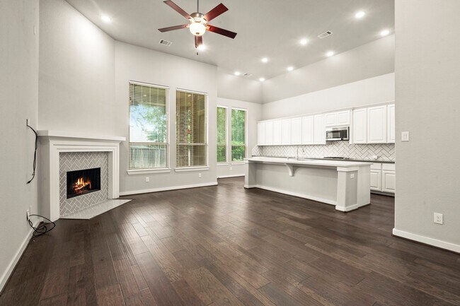 Photo - 150 Mayfield Dr