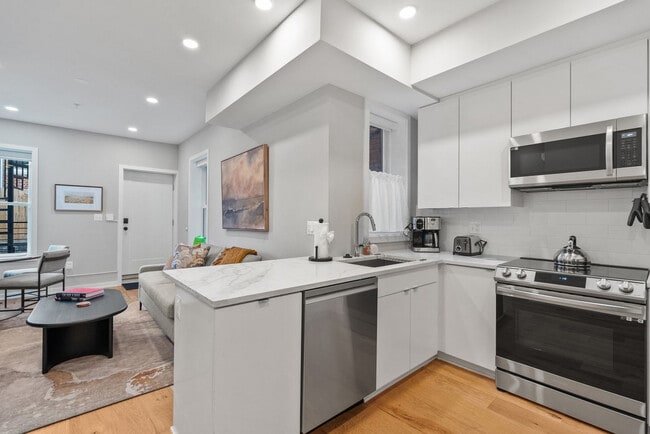 Photo - 418 D St SE Unit FL1-ID1287082P