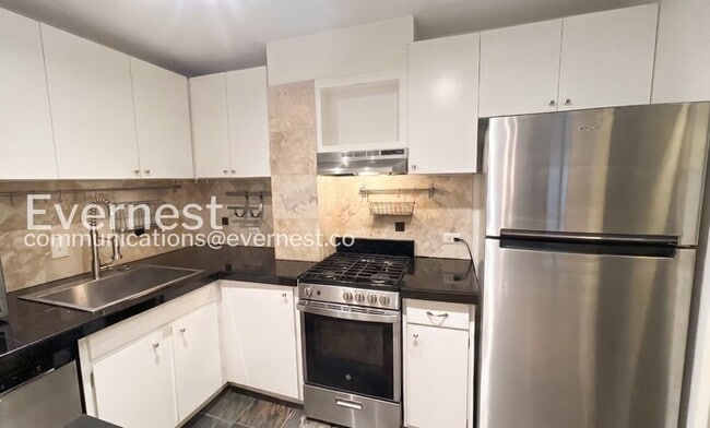 Photo - 2285 Peachtree Rd NE Unidad 1105