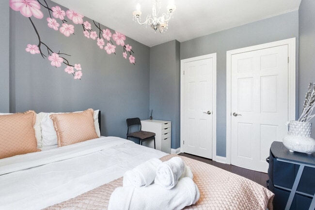 Photo - 3210 Lawrence Ave E Unit SI ID1501597P