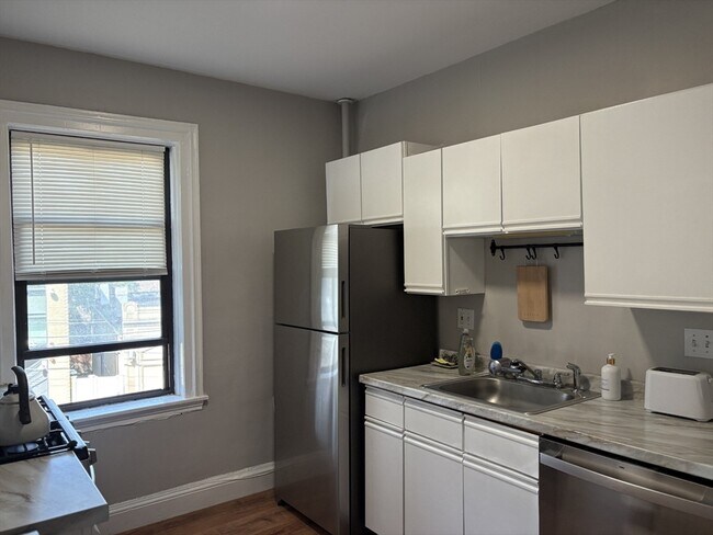 Photo - 1666 Commonwealth Ave Unit 21