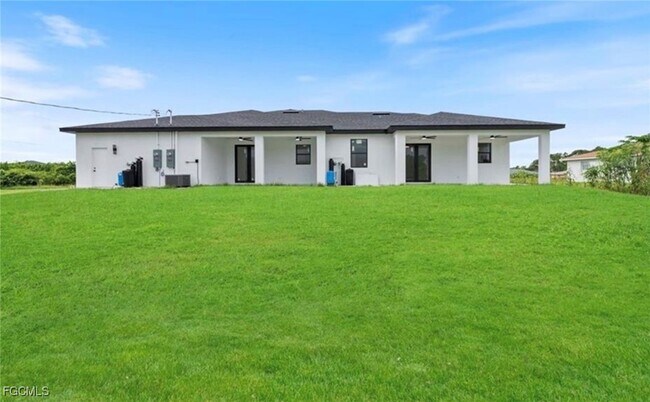 Photo - 1130 Ivan Ave S