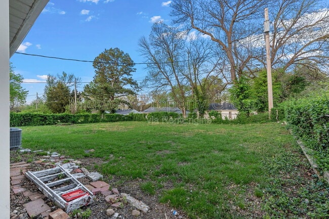 Photo - 5520 Holborn Dr