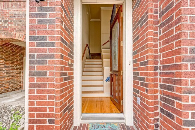 Photo - 1772 Aden Dr