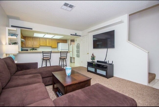 Photo - 1645 W Baseline Rd