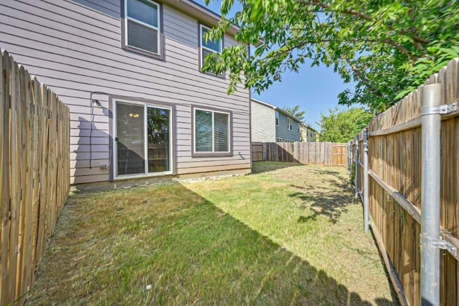 Photo - 4504-4506 Alamosa St Unidad 4506