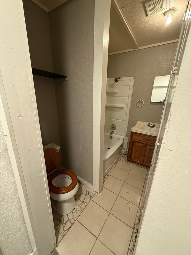 Photo - 3510 Alabama Ave Unit 1
