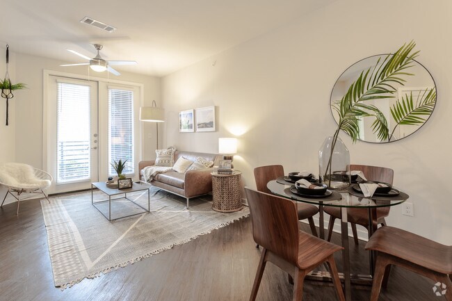 1BR,1BA - 778SF A9 - DINING/LIVING AREA - Windsor Addison Apartments