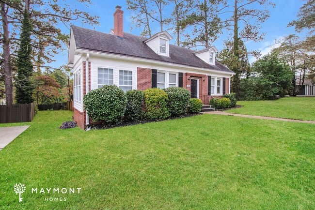 Photo - 406 Hillcrest Ave