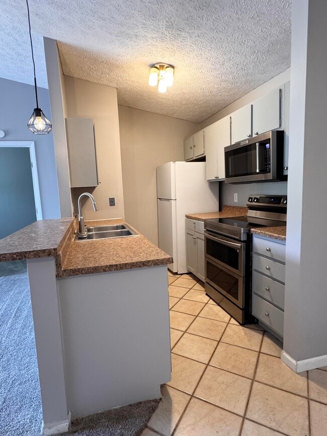 Photo - 38 Woodland Hills Dr