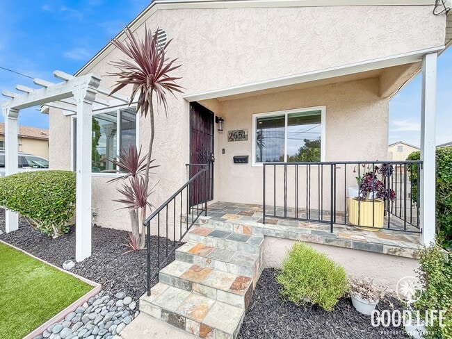 Photo - Inviting 3BD/2BA South Park Home with Turf Yards, Hardwood Floors & A/C