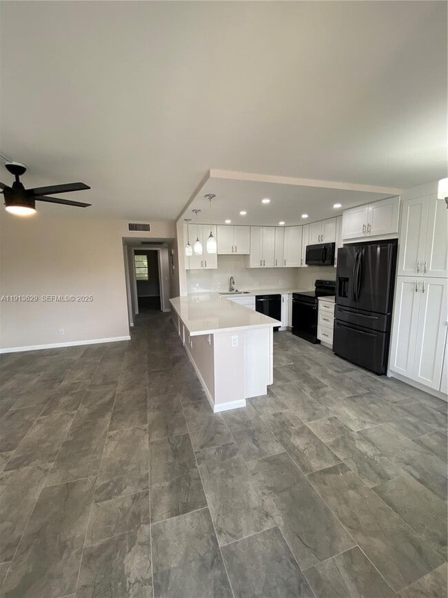 Photo - 2022 Newcastle B Unit 2022