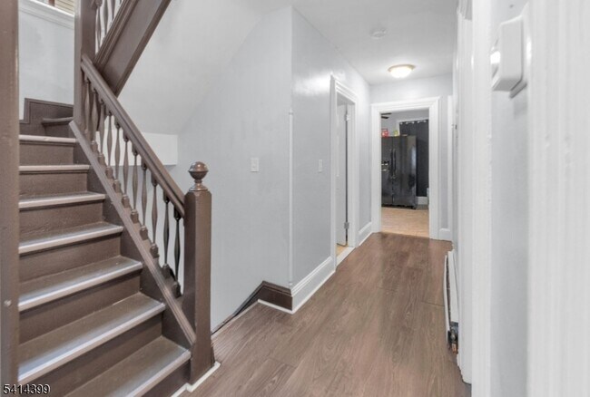 Photo - 635 Madison Ave Unit 2