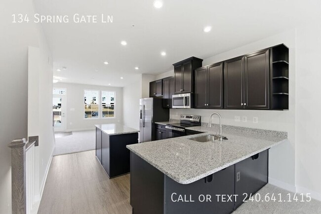 Photo - 134 Spring Gate Ln