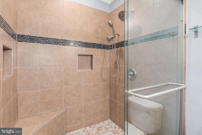 Photo - 704 Quayside Ct