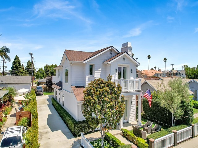 Photo - 356 E 16th St Townhome