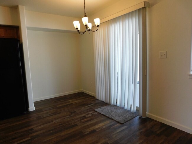 Photo - Townhome Near Shopping