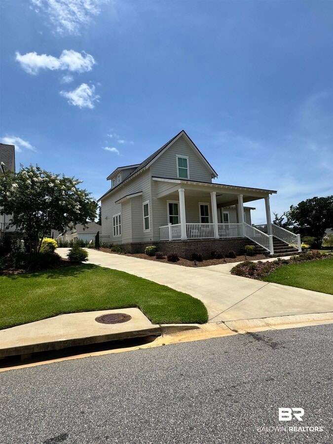 Photo - 905 Geranium Dr