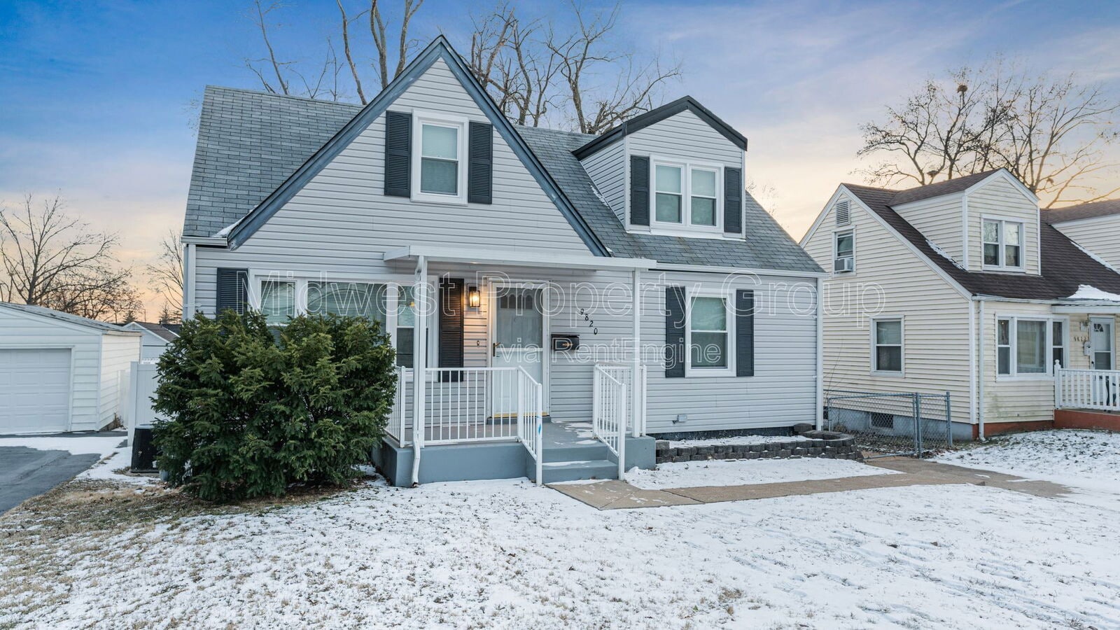 Photo - 9820 Iveland Dr