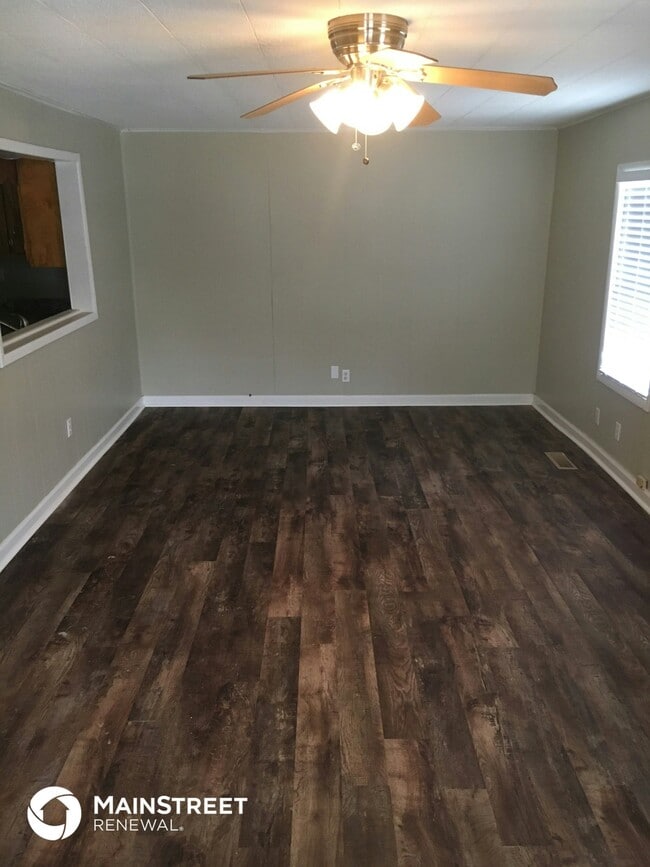 Photo - 2121 Mississippi Ave