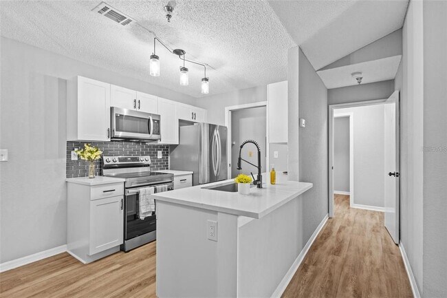 10265 Gandy Blvd N Unit 1406