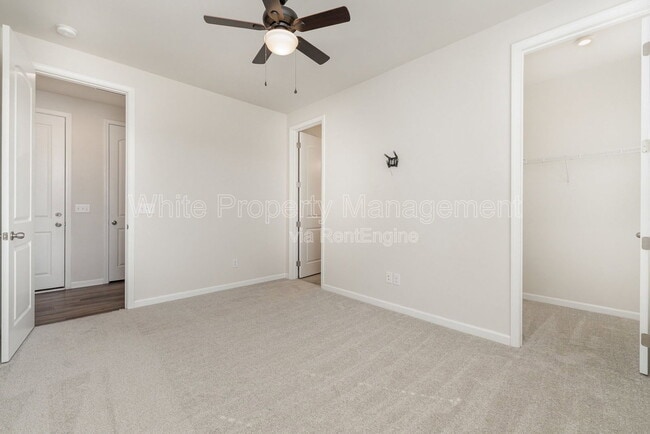 Photo - 114 Marron Dr