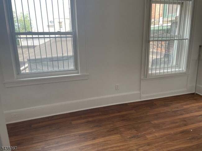 Photo - 153 Ellison St Unidad 2