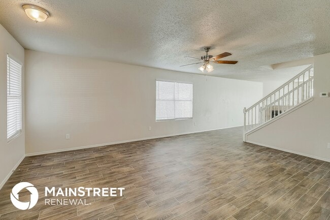 Photo - 260 Ariel Ln