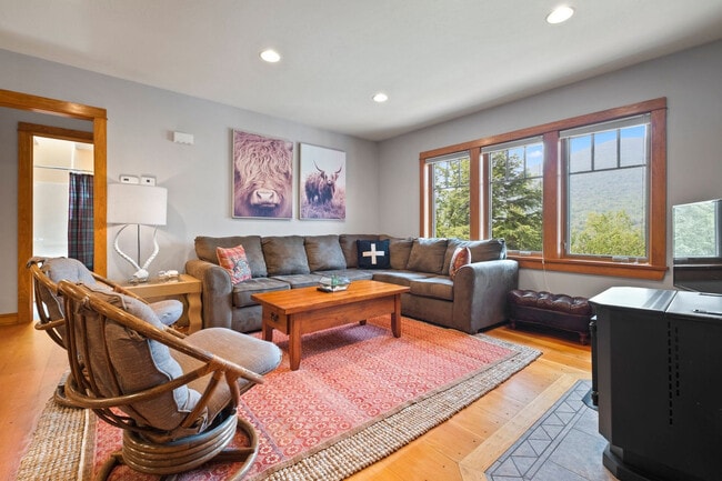 Photo - 196 Black Mountain Rd Unidad ID1262025P