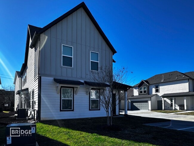 Building Photo - ADDISON PLAN