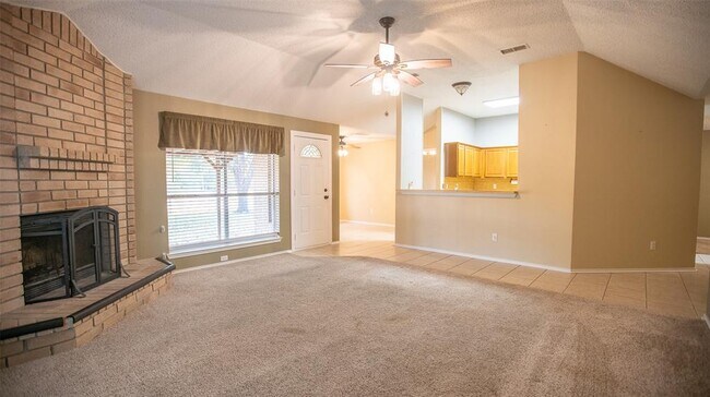 Photo - 401 Parkview Dr