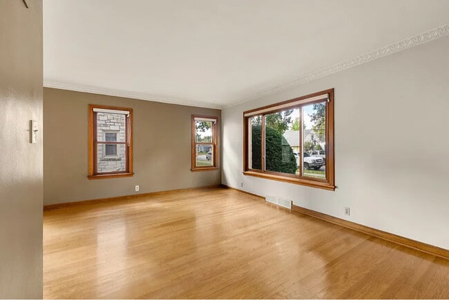 Photo - 2816 N 75th St