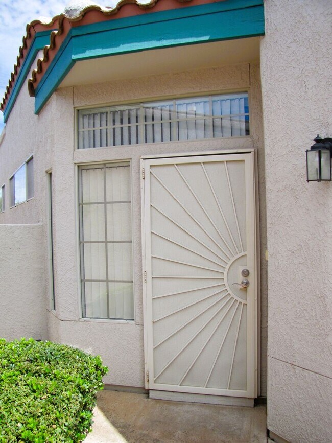 Photo - 2BR/2BA/2CG, 1437 sq.ft. rental w/ community pool in Sierra Springs subdivision in Sierra Vista, AZ