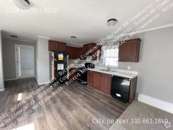 Building Photo - 3218 OH-82 Rental