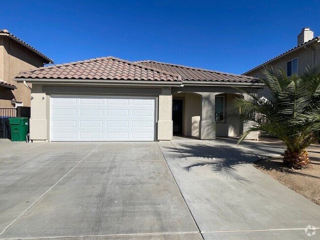 Building Photo - Coming Soon for Lease! 3 bedroom single st... Rental