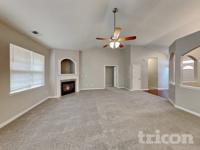 Photo - 3058 Clover Rd NW