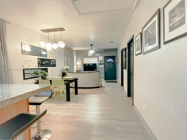 Photo - 3680 SW 26th St