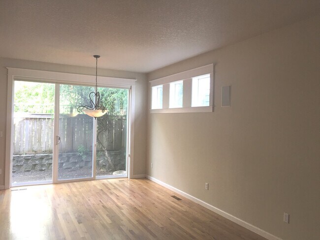 Photo - Beautifully updated home in great West Linn neighborhood.