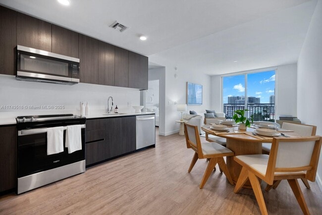 Photo - 2000 Biscayne Blvd Unit 1308