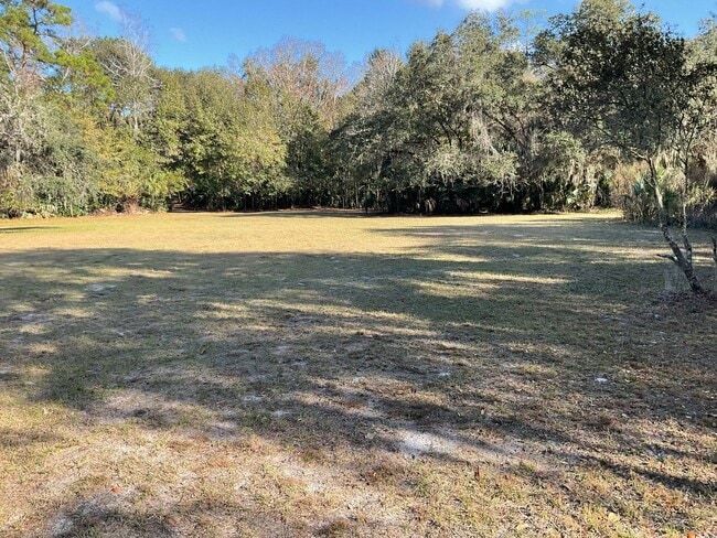 Photo - Amazing semi private secluded property