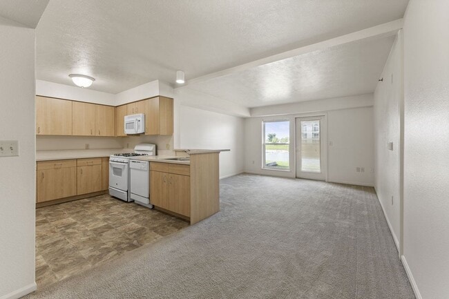 Hunters Pond Apartment Homes