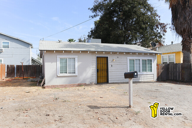 Photo - 711 N Brown St House