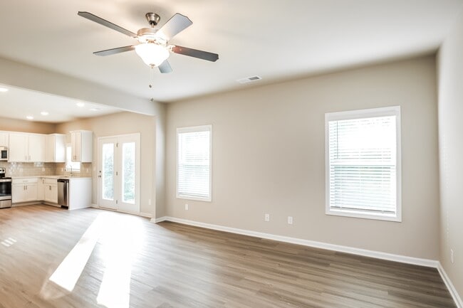 Photo - 3237 Lilac Crk Trl