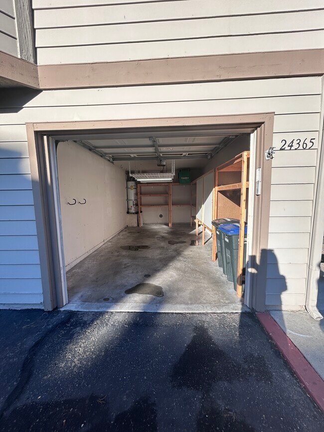 Photo - 24365 Landover Rd Unit 24365