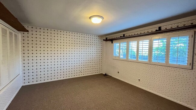 Photo - "The Rock" - 6 Bedroom House by Cal Poly